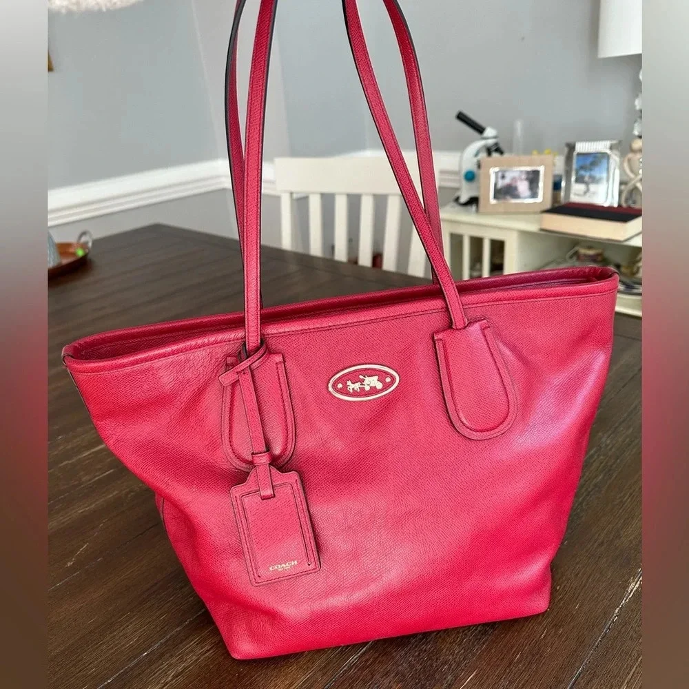 Coach Taxi zip tote bag